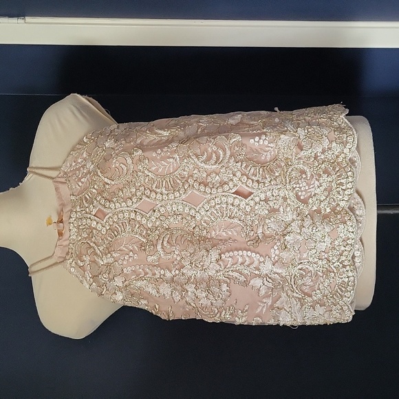 buch copenhagen Tops - Buch size medium lace and gold top